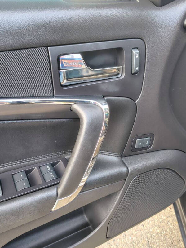 2011 Lincoln MKZ