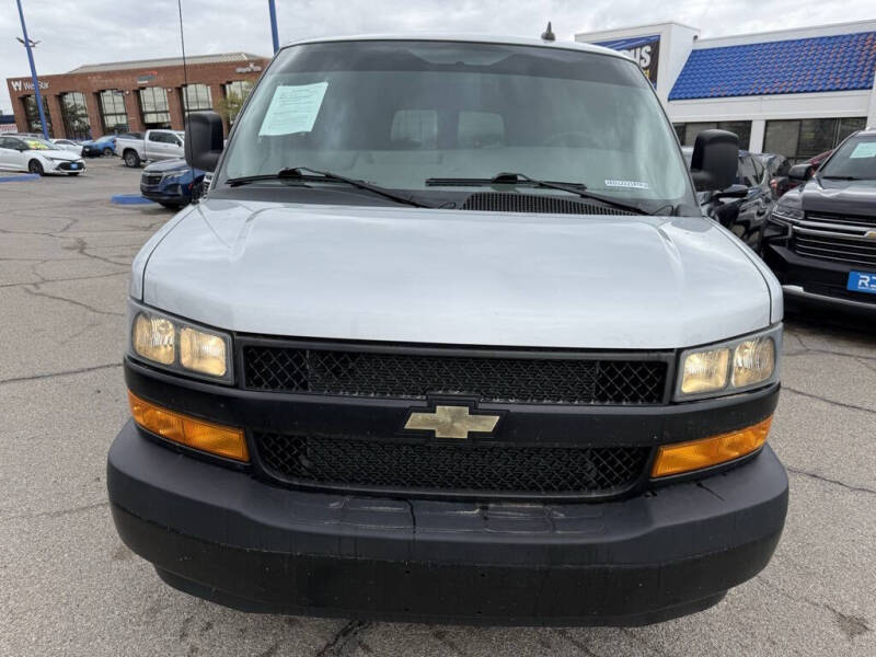2023 Chevrolet Express 3500