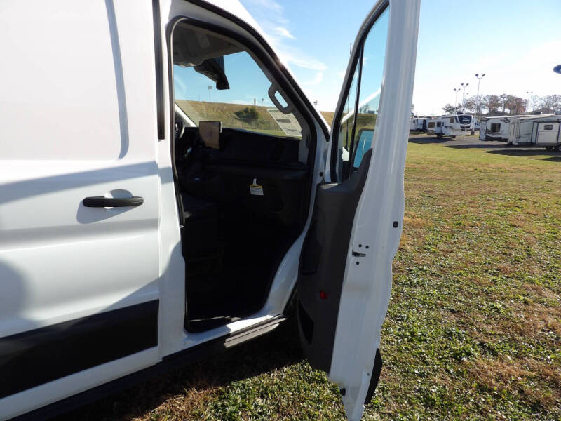 2026 Ford Transit 250