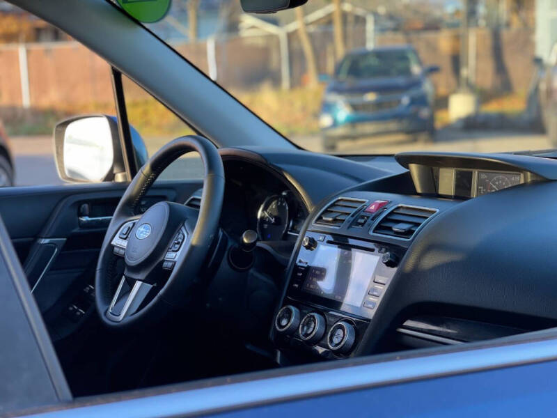 2017 Subaru Forester 2.0XT Touring