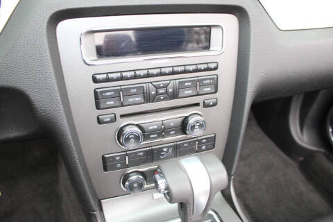 2012 Ford Mustang V6 Premium