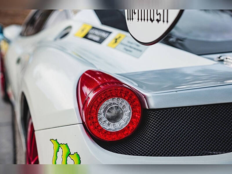 2010 Ferrari 458 Speciale