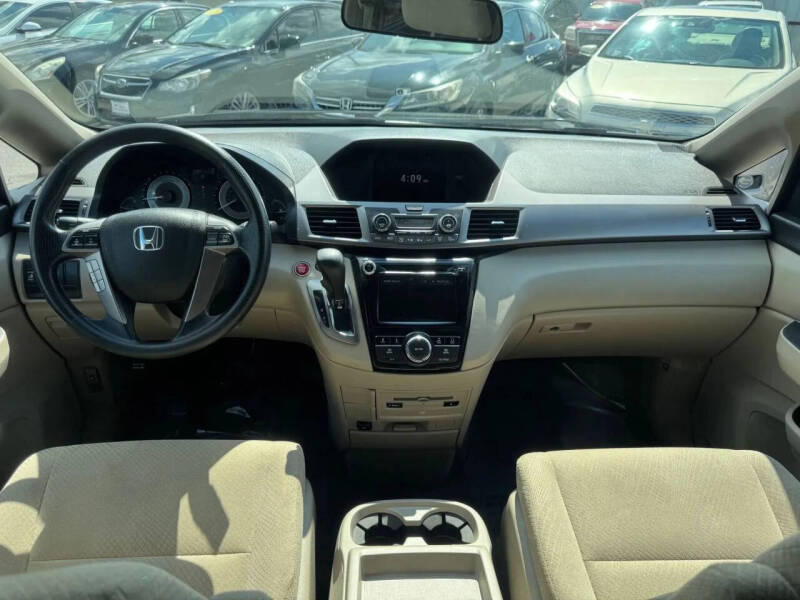 2016 Honda Odyssey SE