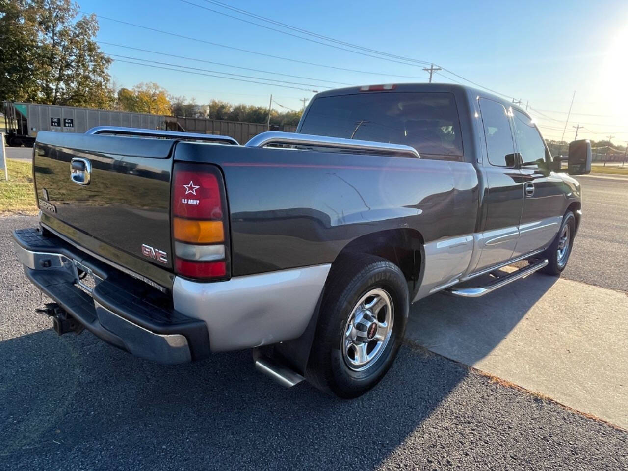 2004 GMC Sierra 1500 for sale at LP Automotive, LLC in Shelbyville, TN