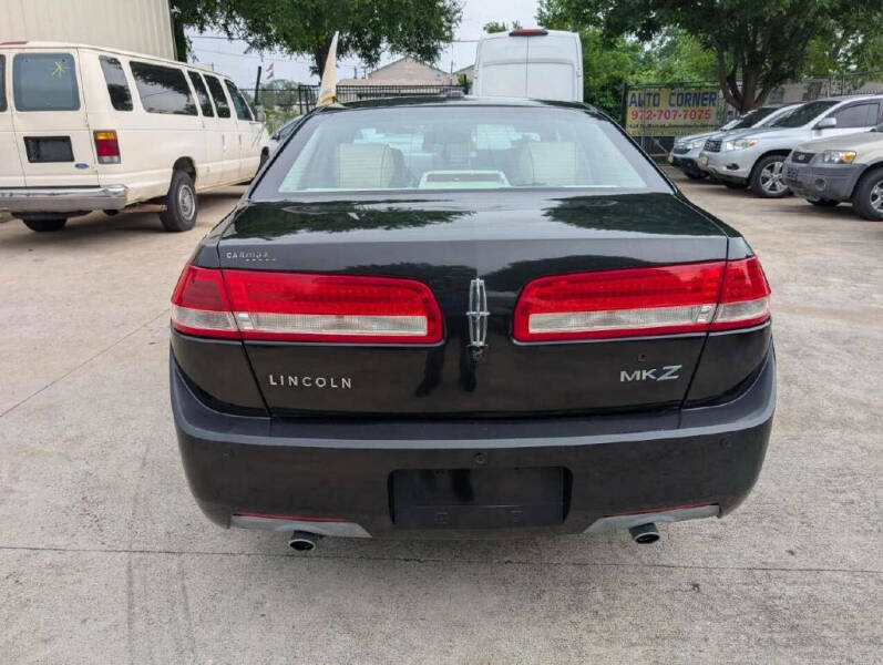 2011 Lincoln MKZ