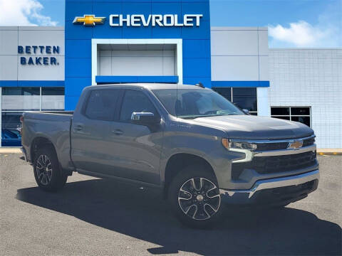 2024 Chevrolet Silverado 1500 for sale at Betten Baker Preowned Center in Twin Lake MI