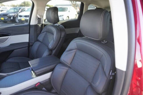 2025 Lincoln Nautilus Reserve