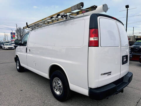 2013 Chevrolet Express 2500