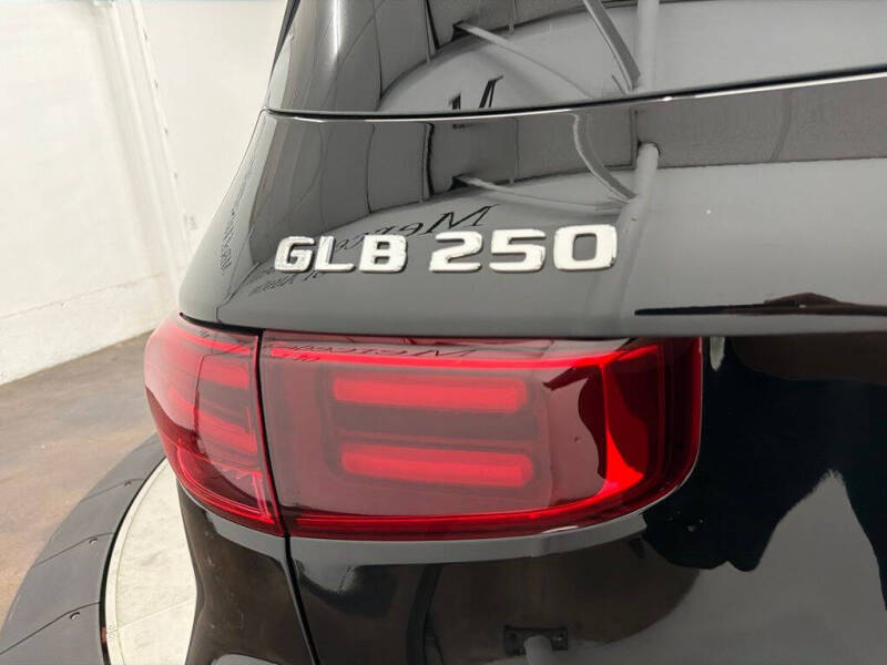 2026 Mercedes-Benz GLB GLB 250