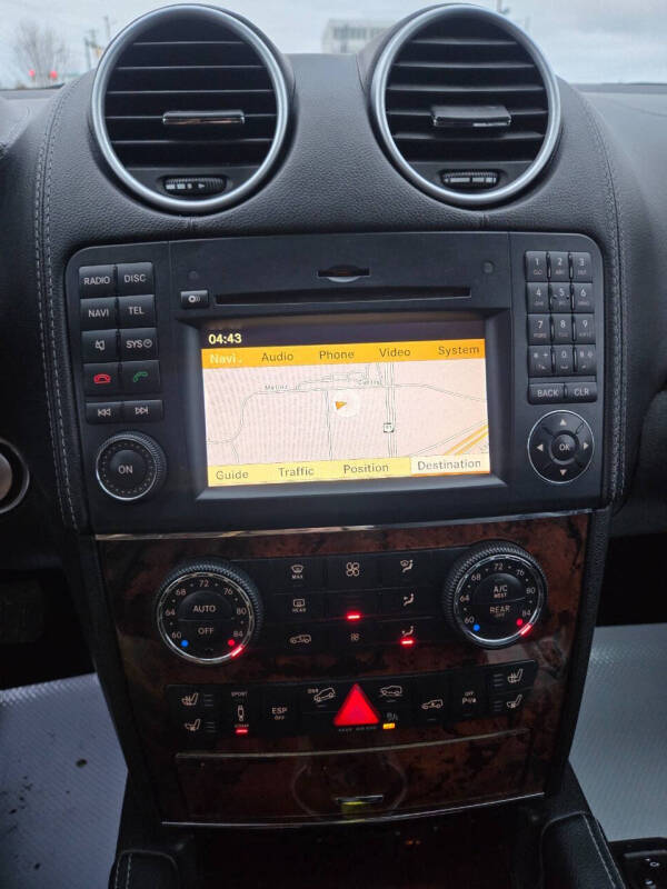 2011 Mercedes-Benz GL-Class GL 550 4MATIC