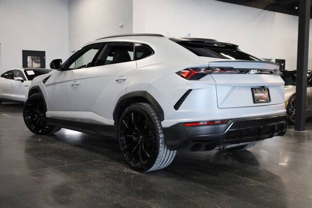 2021 Lamborghini Urus