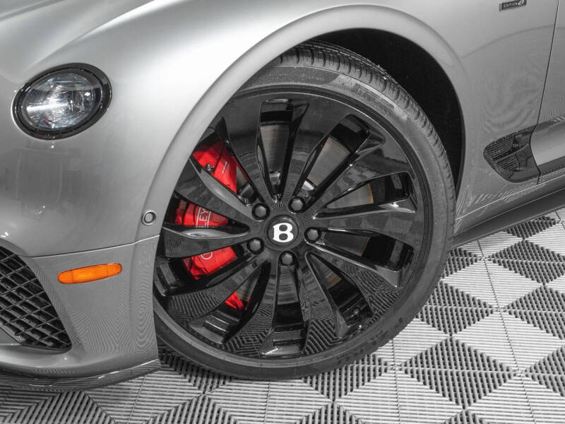 2024 Bentley Continental