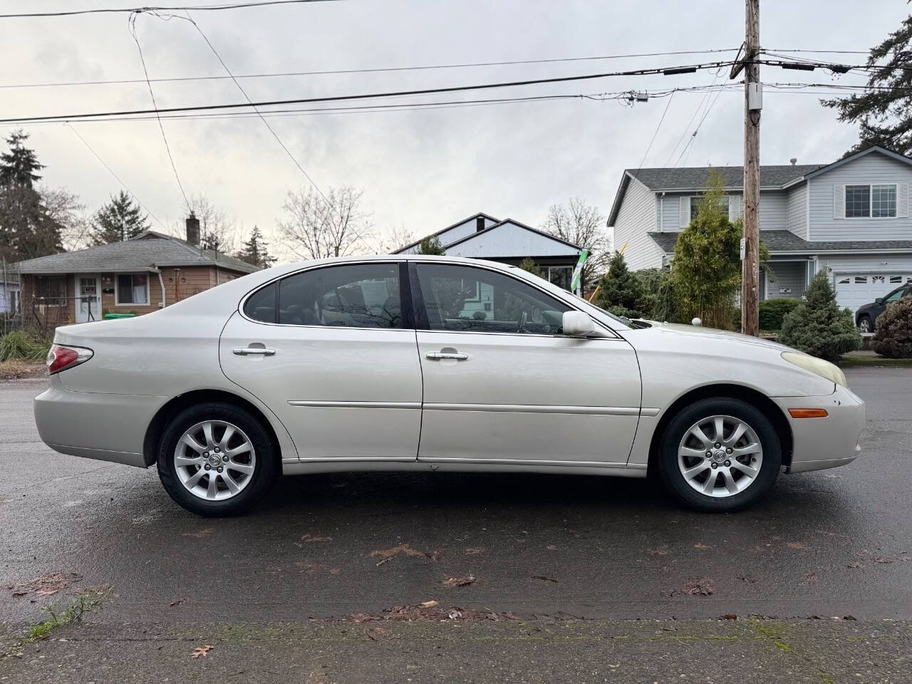 2003 Lexus ES 300 for sale at Carz Connect LLC in Portland, OR