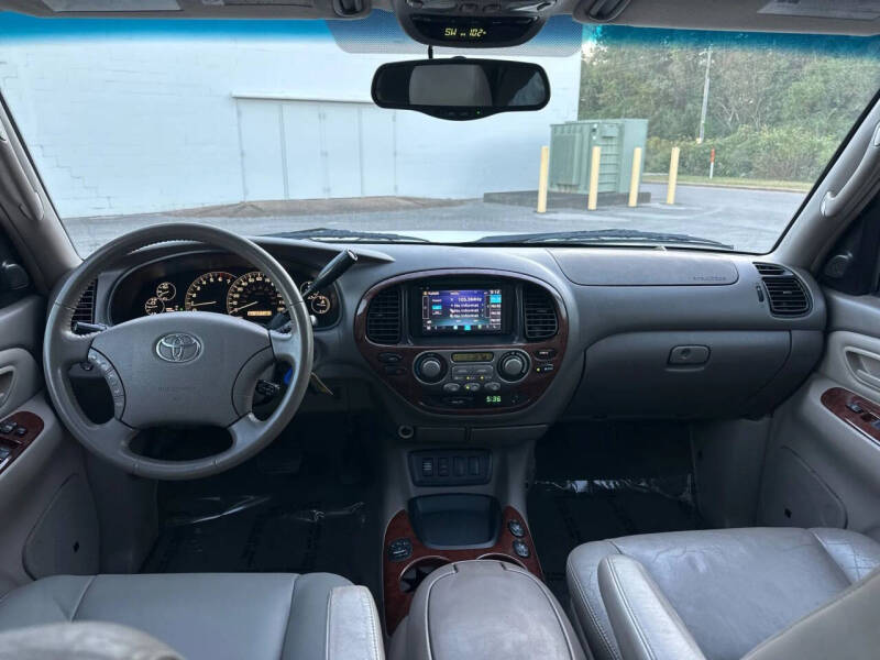 2005 Toyota Sequoia Limited