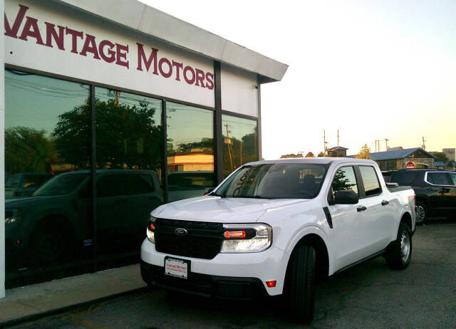 2022 Ford Maverick XL's photo