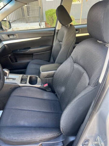 2012 Subaru Outback 2.5i