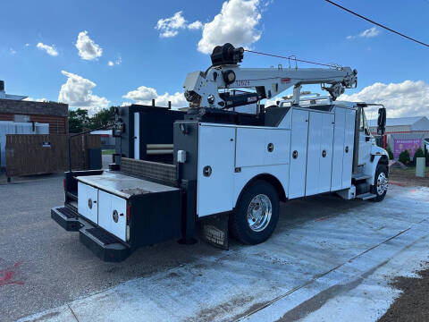 2013 International DuraStar 4400