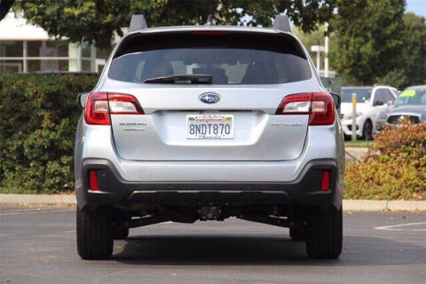 2018 Subaru Outback 2.5i Limited