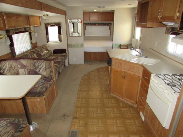 2004 GULF STREA CONQUEST 3