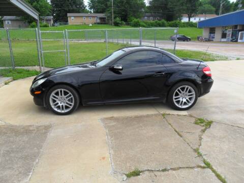 2007 Mercedes-Benz SLK for sale at C MOORE CARS in Grove OK