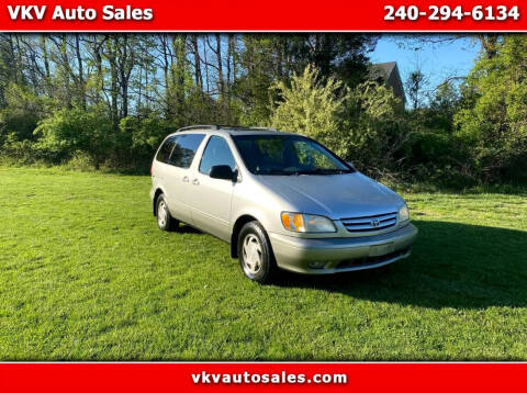 2002 Toyota Sienna LE