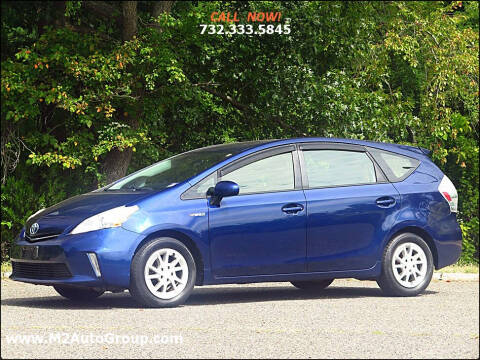 2012 Toyota Prius v Five