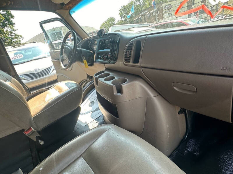 2002 Dodge Ram Van 3500 Maxi