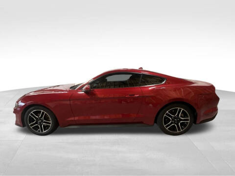 2022 Ford Mustang EcoBoost