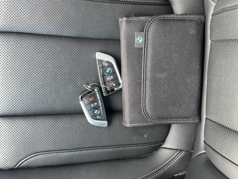 2023 BMW 3 Series 330i xDrive