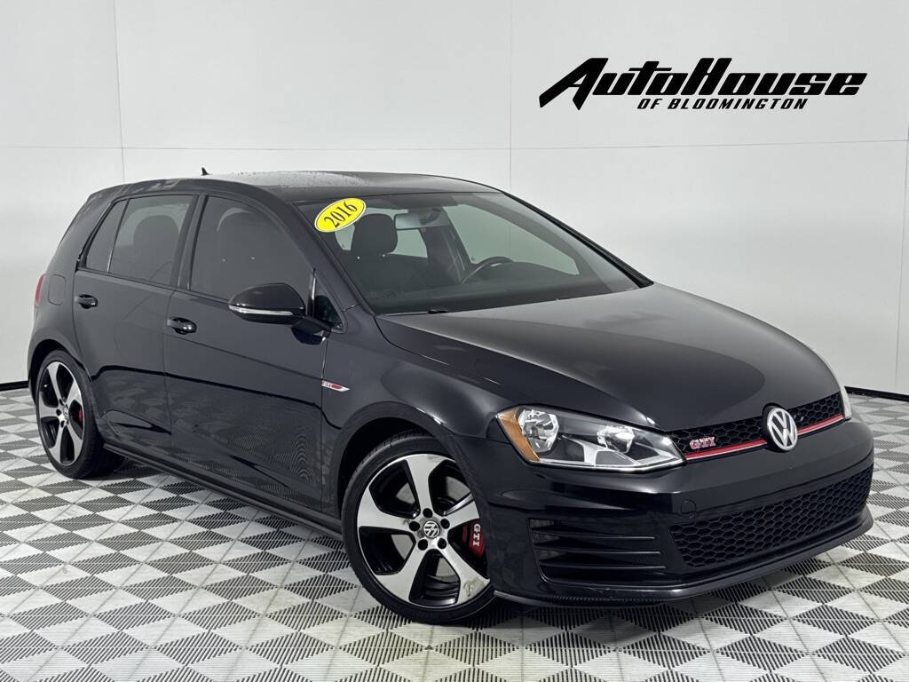2016 Volkswagen Golf GTI S PERFORMANCE's photo