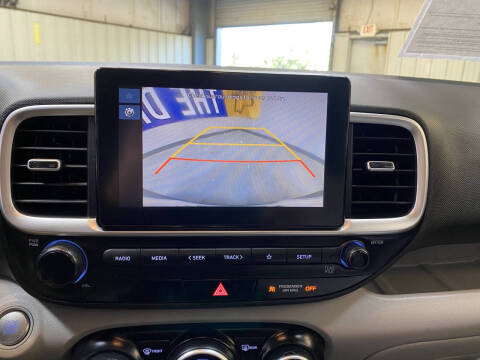 2024 Hyundai Venue SEL