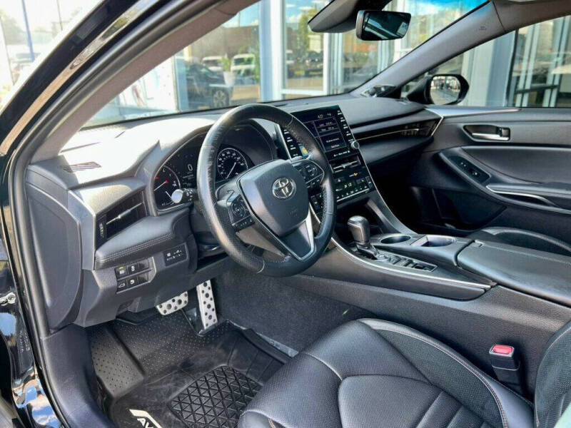 2021 Toyota Avalon XSE Nightshade