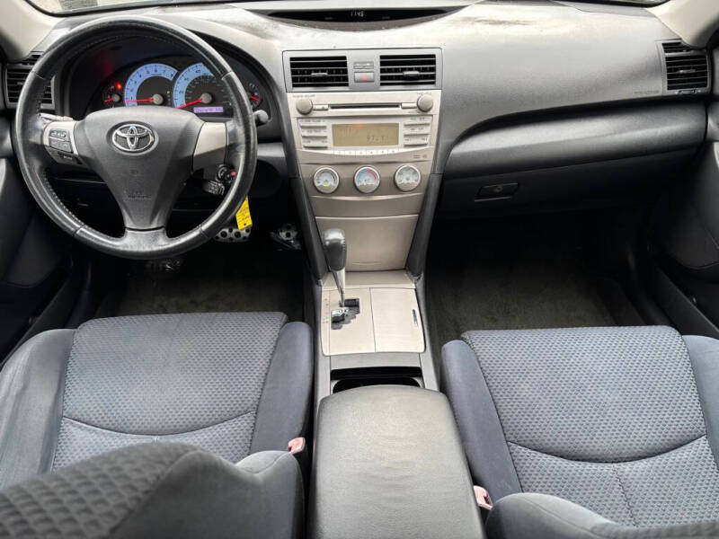 2011 Toyota Camry SE