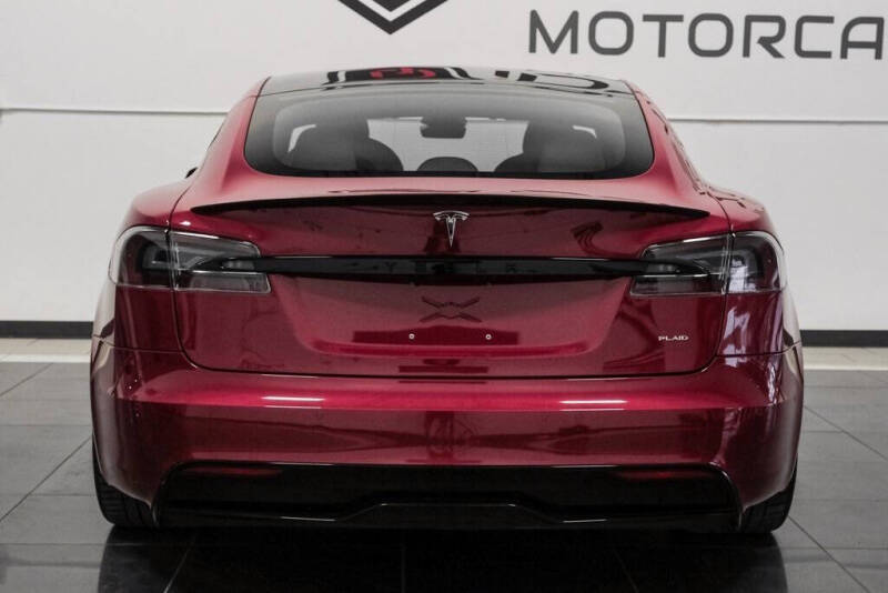 2021 Tesla Model S Plaid