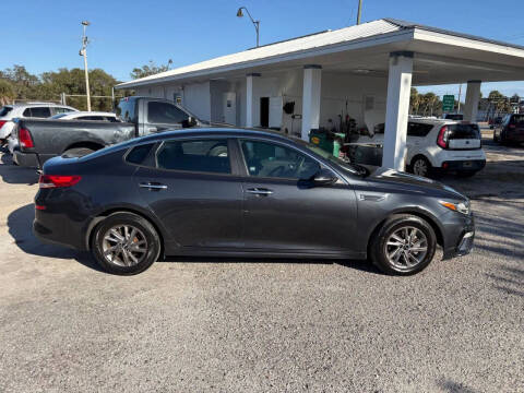 2020 Kia Optima LX