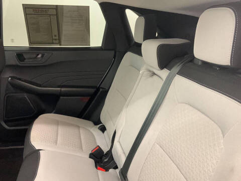 2023 Ford Escape Hybrid Active