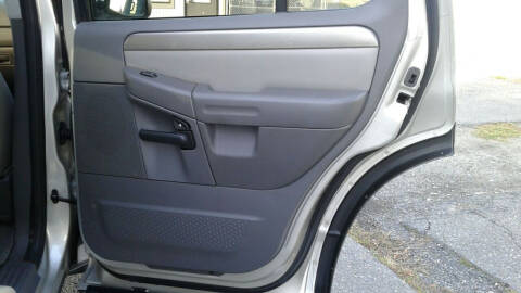 2005 Ford Explorer XLT