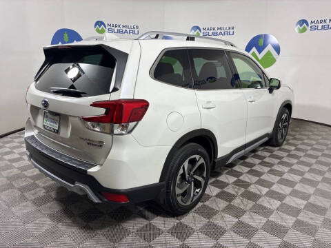 2023 Subaru Forester Touring