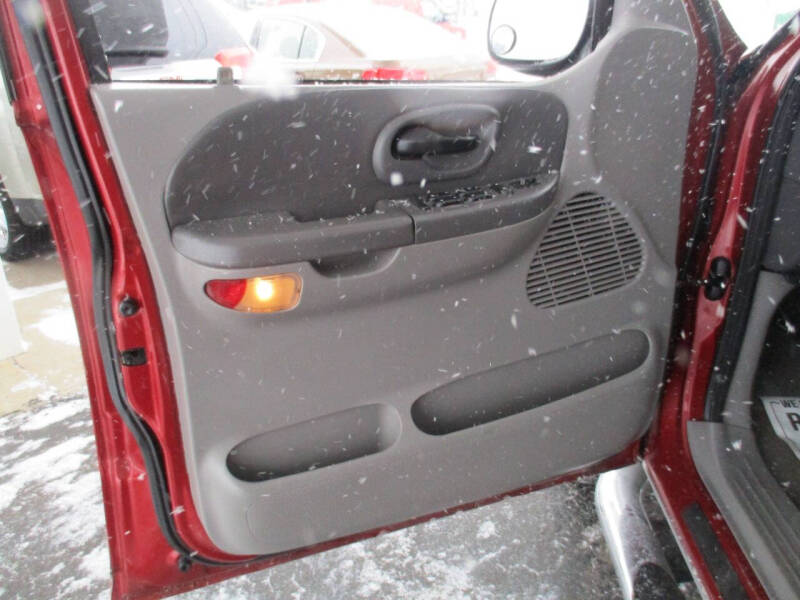 2002 Ford F-150 Lariat