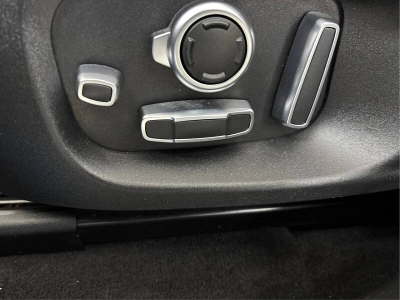 2020 Jaguar F-PACE S