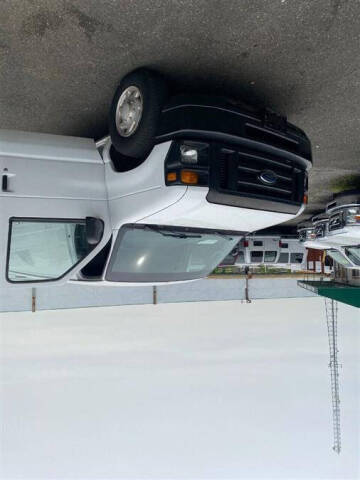 2013 Ford E-Series E-350 SD