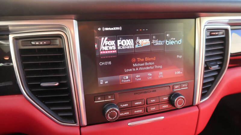 2018 Porsche Macan S