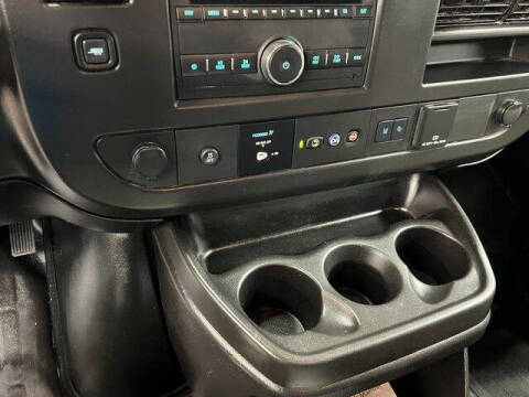 2021 Chevrolet Express 2500