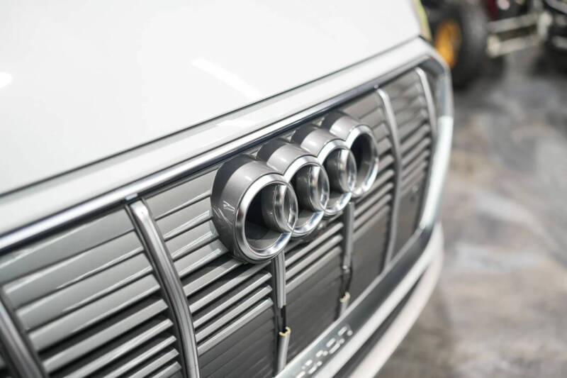 2019 Audi e-tron quattro Premium Plus