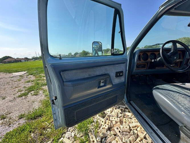 1987 Dodge Power Wagon