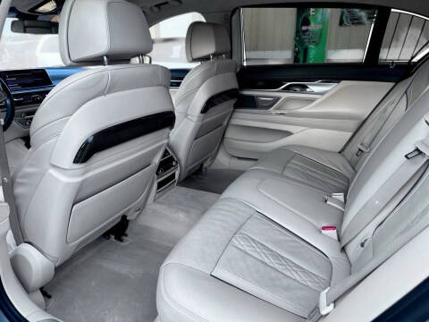 2016 BMW 7 Series 740i