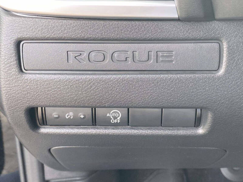 2025 Nissan Rogue S