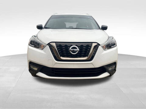 2019 Nissan Kicks SR