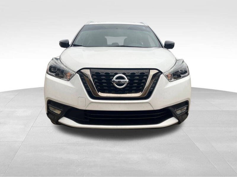 2019 Nissan Kicks SR