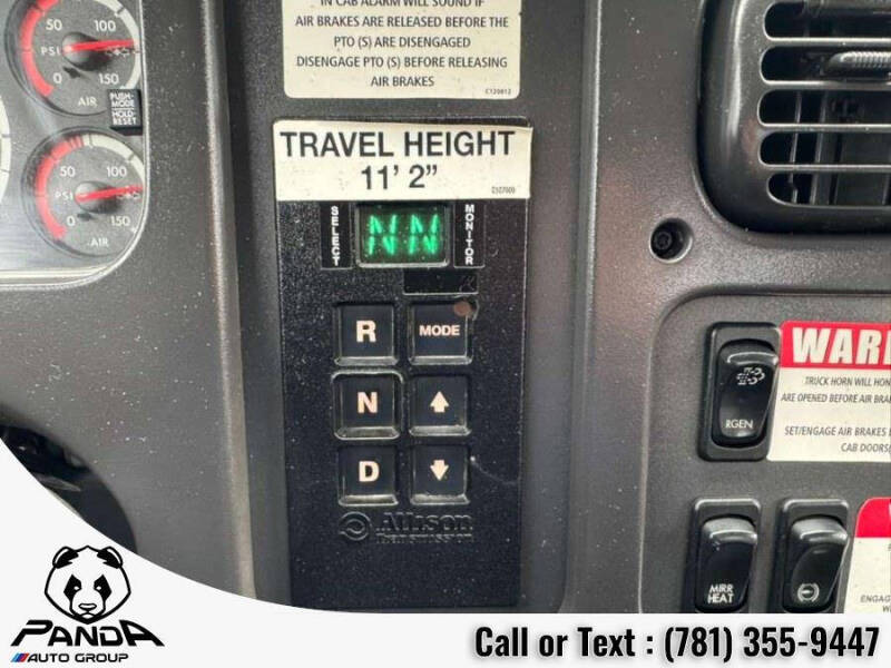 2014 Freightliner M2 106